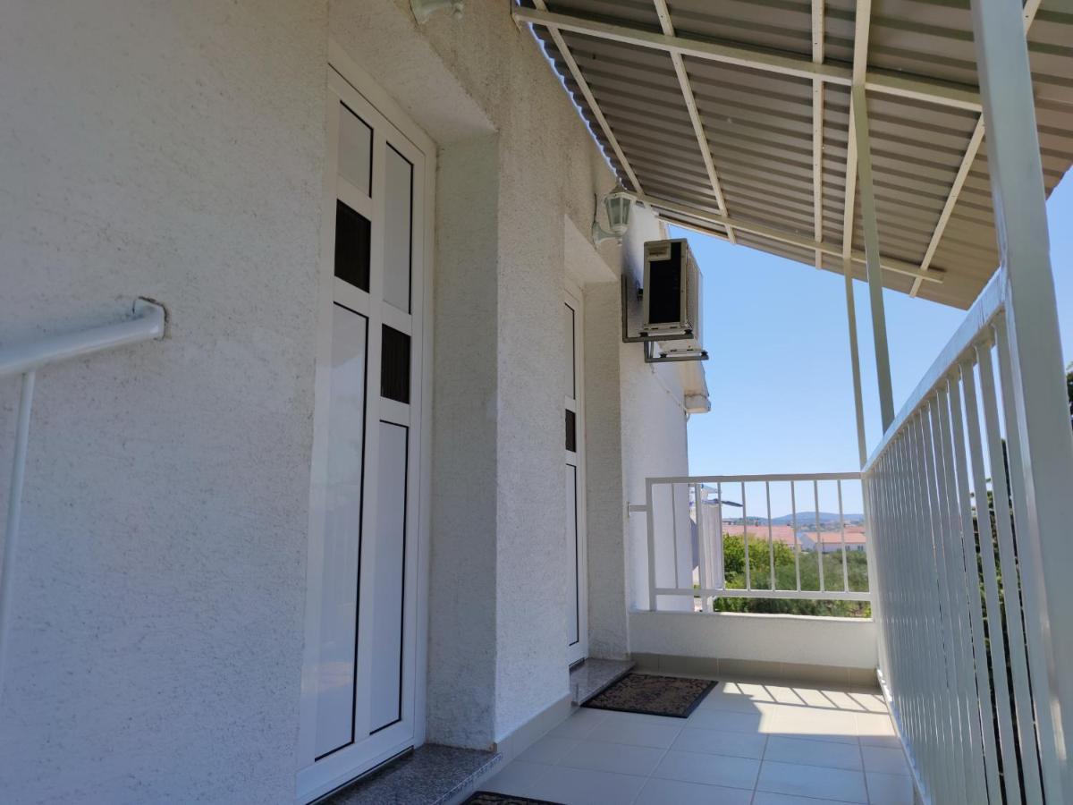 Apartments Vodice Srima Dış mekan fotoğraf