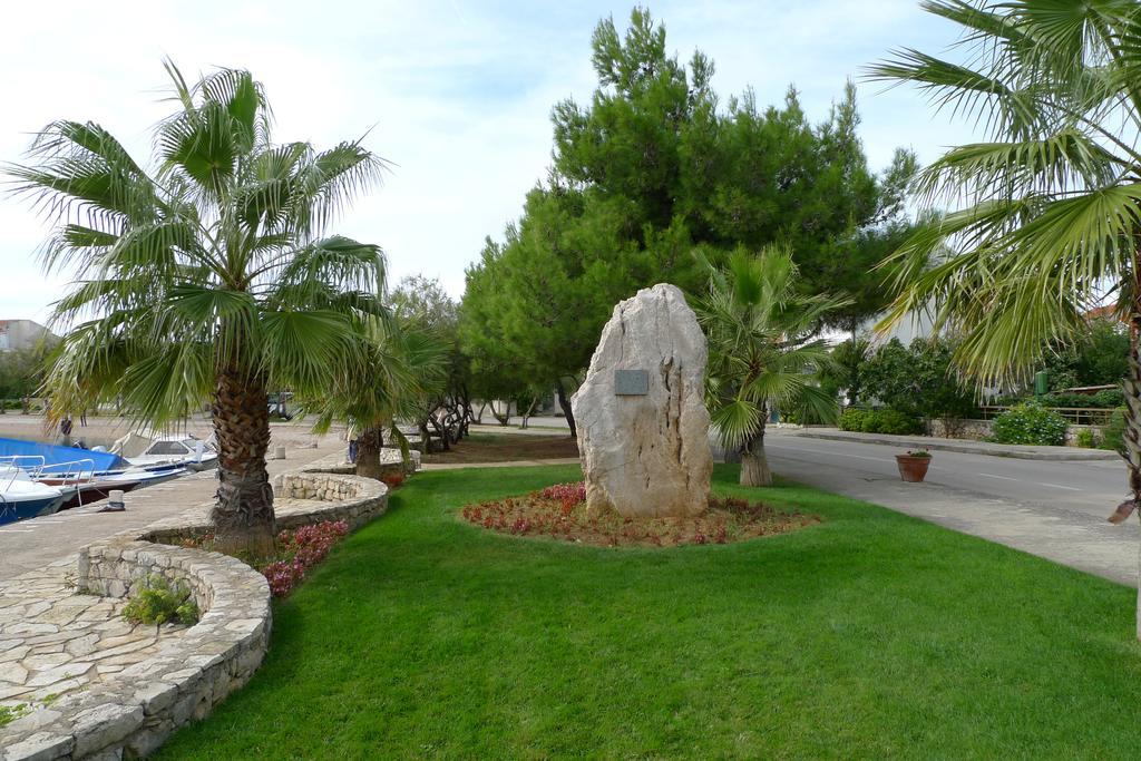 Apartments Vodice Srima Oda fotoğraf